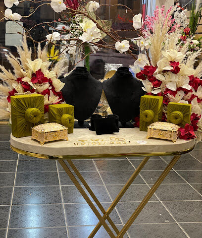 لمسات للهدايا - Lmsaat Roses & Gifts - Bisha - +966 55 082 8880