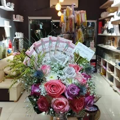 متجر بالون وباقة للزهور - Al Madinah Al Munawwarah - +966 59 509 4035