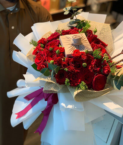 هدية العمر للورود والهدايا - Samtah - +966 50 220 7306