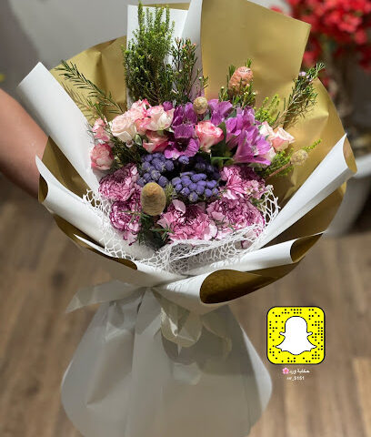 حكاية ورد حائل ،تغليف هدايا وورود - Hail - +966 55 702 6057