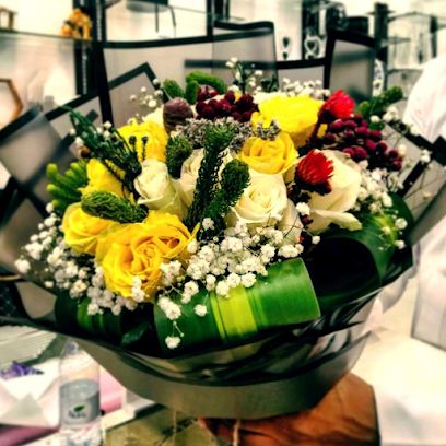 flowers and gifts - Al Aseelh - +966 53 282 5941
