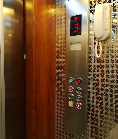 Hummer elevator - Mecca -