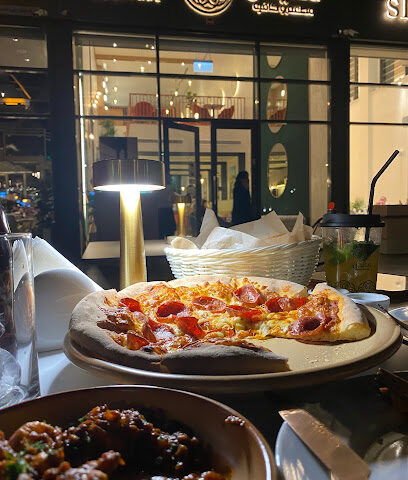 مطعم وكافيه مايدن Maidin Eatery& Cafe - Al Khobar -