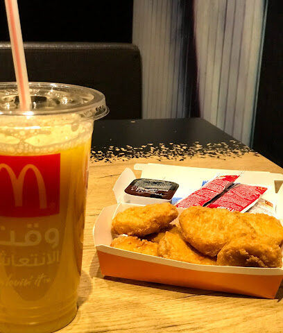 McDonald's Drive Thru - Tabuk - +966 56 674 4870