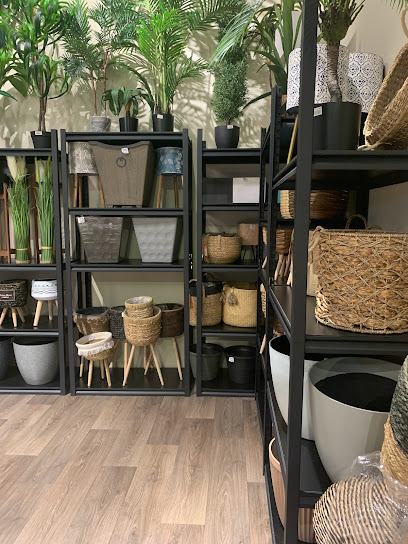 فن إكسسوارت المنزل - Saudi Arabia|Taif 26523|Shubra|الرمال مول