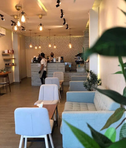 مقهى نكهة قهوة مختصة - Umluj - +966 55 408 9325
