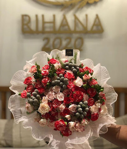 ريحانة للورد و الهدايا - Al Duwadimi - +966 50 731 0625
