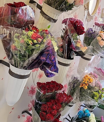 محل ازهار وردية للورد الطبيعي - Tabuk - +966 55 398 1808
