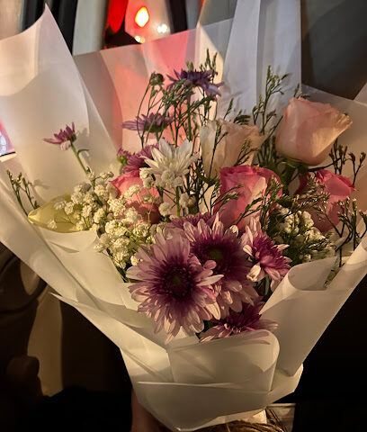 ناين روز - Mecca - +966 56 995 6696