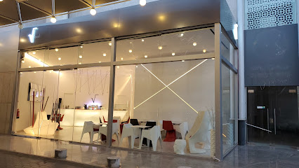 Level - Jeddah - +966 56 569 6556