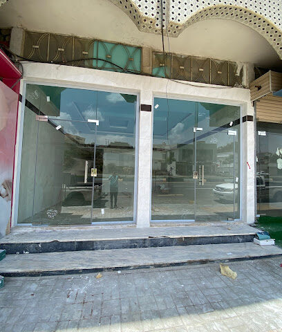 مؤسسة سكريت للزجاج - Al Bahah - +966 50 125 2180