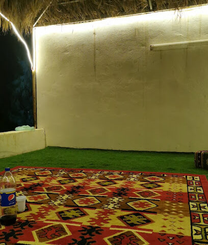 مزرعة التوت - Al Theniah - +966 53 471 0667