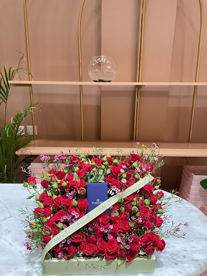 Merci Flowers - Saudi Arabia|Arar 73551|Almabarakiyah|3697 7717 طريق الأمير ماجد بن عبدالعزيز،