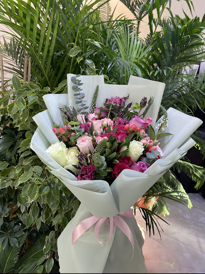 Donia Flowers - Saudi Arabia|Al Madinah Al Munawwarah 42315|Al Usayfirin|9217 King Abdullah Branch Rd