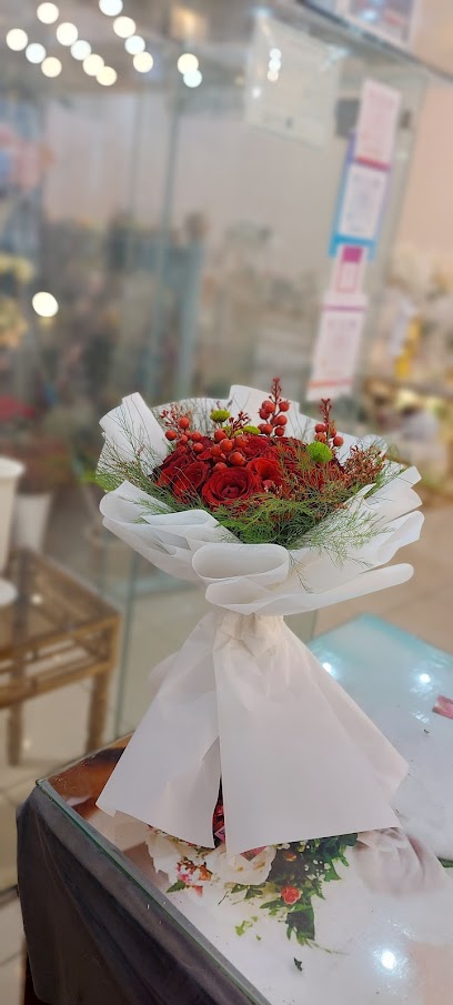 كوشات ماي روز لتجهيز الحفلات والمناسبات والورد الطبيعي My Rose - Saudi Arabia|Khamis Mushait 61661|خط الملك فهد خميس مشيط مجمع الغروي
