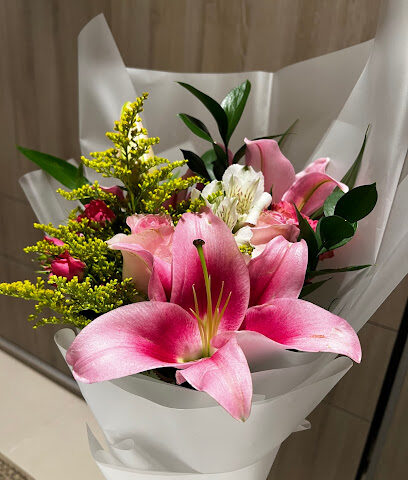 Flowers Stairs - Jeddah - +966 58 196 0665