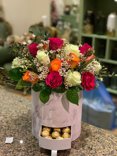 Le Rouge Des Fleurs - Saudi Arabia|Dammam 32414|Al Mazruiyah|King Saud St