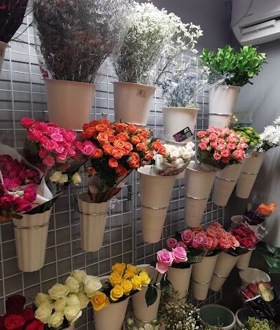 زهور - Buraydah - +966 53 318 1329