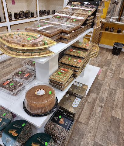 محل حلا الوادي للحلويات والعسل و الاسر المنتجه - Najran - +966 55 431 2412