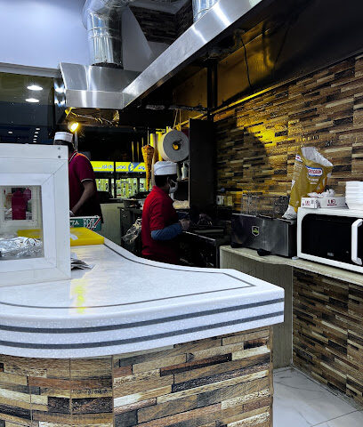 مطعم عمر - Sakaka - +966 55 378 3772