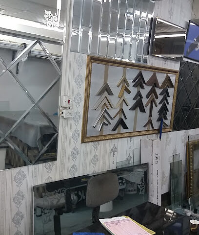 ديوان الدانه لزجاج والمرايا والبراويز - Dammam - +966 53 544 1596