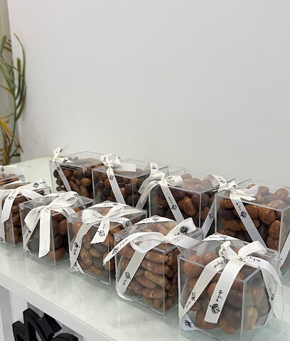 بثن - Sakaka - +966 50 247 8442