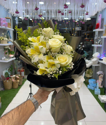 زهرة الكوخ للهدايا والورود - Jeddah - +966 56 546 6351