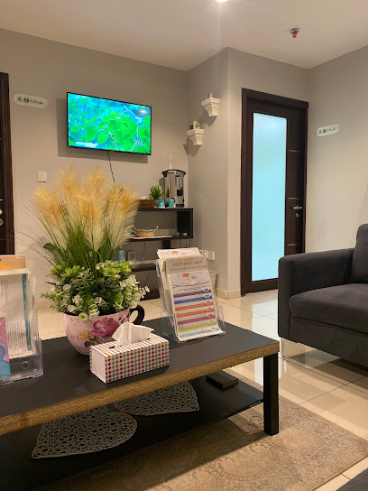 مركز رفق للاستشارات الأسرية والنفسية والتربوية - Jeddah 23423