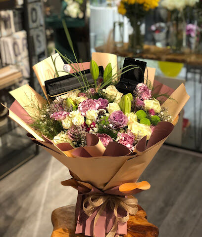 Iris rose - Al Khobar - +966 54 885 7522