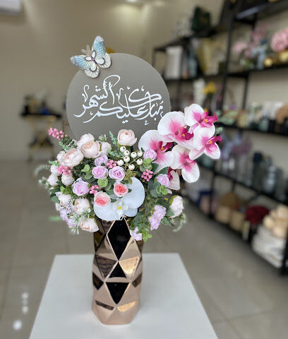 ورد ابيض - Yanbu - +966 54 723 2824