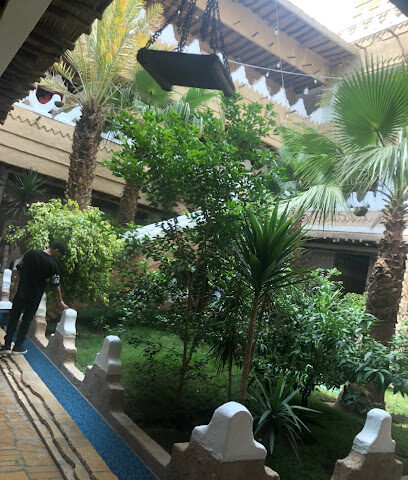 مناحل الجبل الأخضر سوق الثلاثاء - Abha - +966 55 764 7229