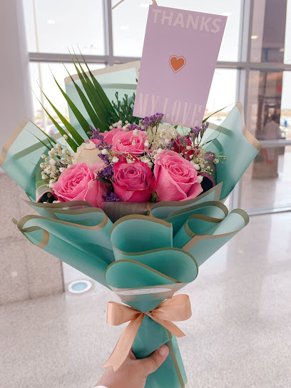 نون الورود Noon Flowers - Saudi Arabia|41912|الدانة مول|بوابة 2