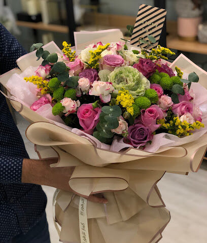 Kinase Flowers and Gifts - Jeddah - +966 57 072 0087