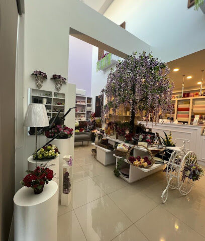Lavender Tale |حكاية خزامى - Safwa - +966 54 733 1046