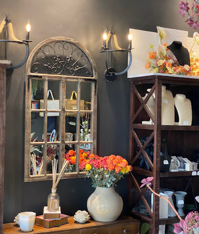 لحظات مميزه لتنسيق الورد والهدايا - Al-Kharj - +966 55 123 4686