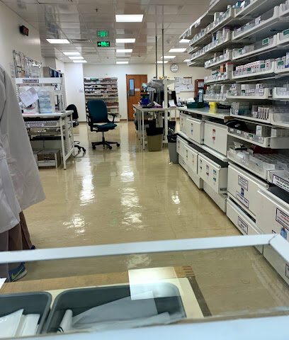 مستشفى الملك خالد التخصصي للعيون - Riyadh - +966 11 482 1234