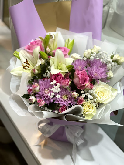 Word Box Flowers - Saudi Arabia|Riyadh 13222|An Nahdah|Salman Al Farsi