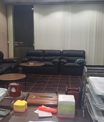 القبضة الاولى للعقارات - Jeddah - +966 56 096 1157