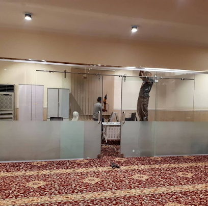 ابواب زجاج واجهات زجاج انشائي شورات زجاج سيكوريت المتحد الزرقاء - Riyadh - +966 50 311 3635