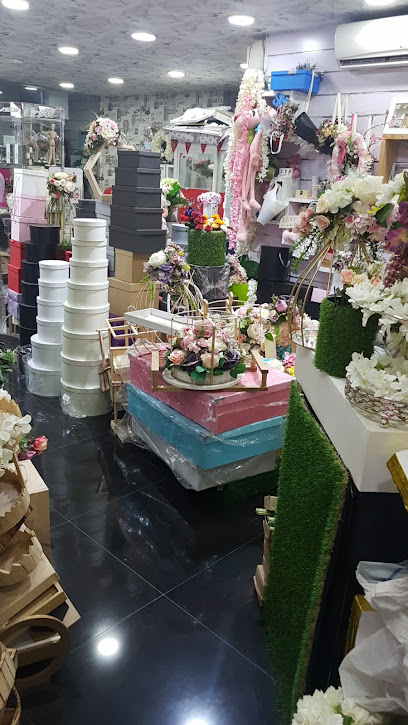 ورد طبيعي بالون الك كادو - Saudi Arabia|Al Khobar 34441|Madinat Al Umal|Prince Hammoud