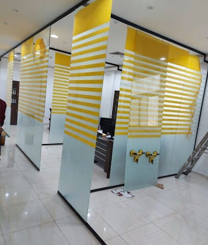 زجاج سكريت الشرقيه - Dammam - +966 56 140 2905