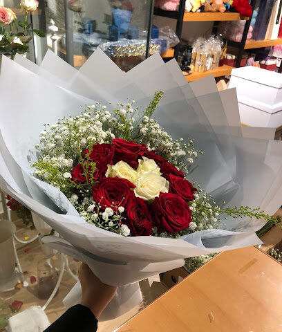 - Jeddah - +966 59 419 3453