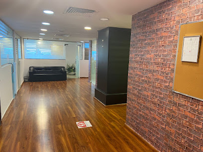 الشافعي للمقاولات والمصاعد والتكييف - Jeddah - +966 56 789 1611